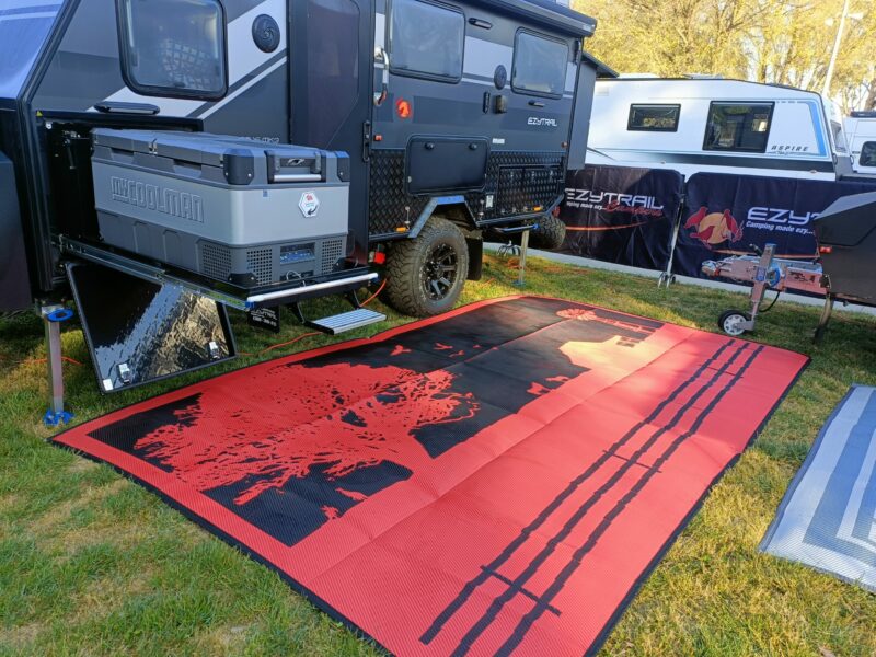 Country Orange 5m x 2.4m recycled mat - Image 3